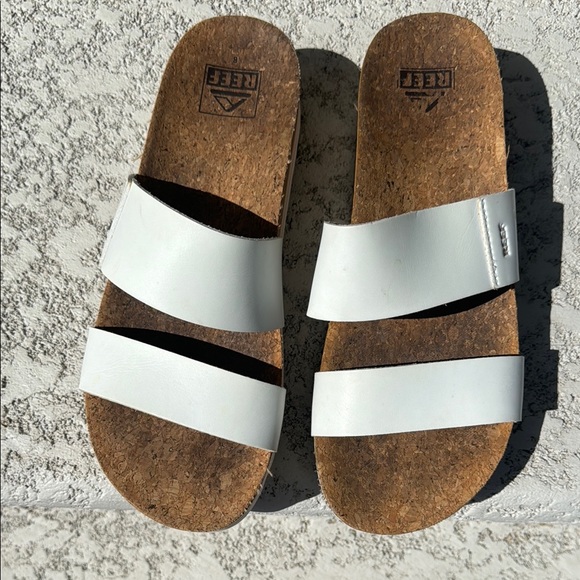 Reed Cushion Vista Hi Sandals - Picture 2 of 6